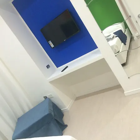 Next Stop 3* Nápoly