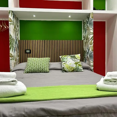 לינה וארוחת בוקר Next Stop נאפולי